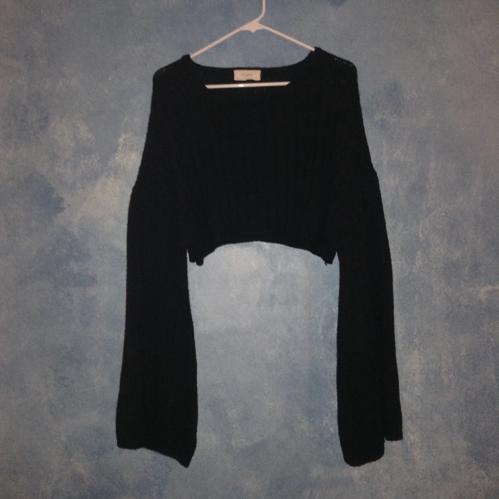 Black, Cropped, Bell Sleeve Sweater